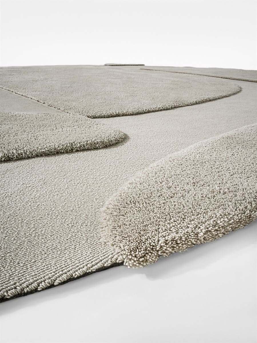 Ato Rug slider 1